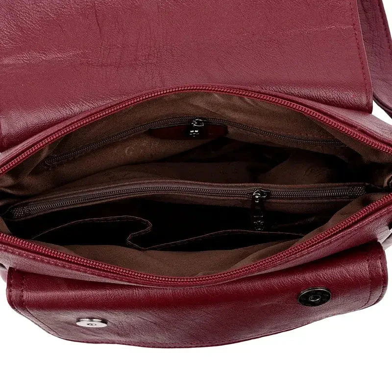 Bolsa Transversal Feminina Couro Kito Magazine 